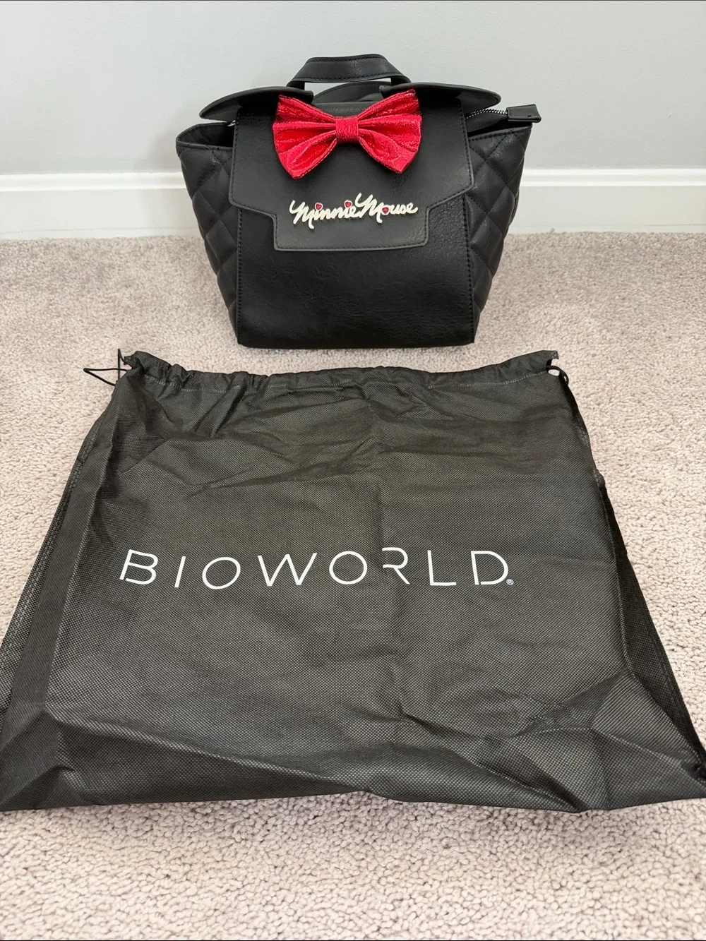 Disney Bioworld Convertable mini purse backpack Minnie Mouse Mickey Mouse